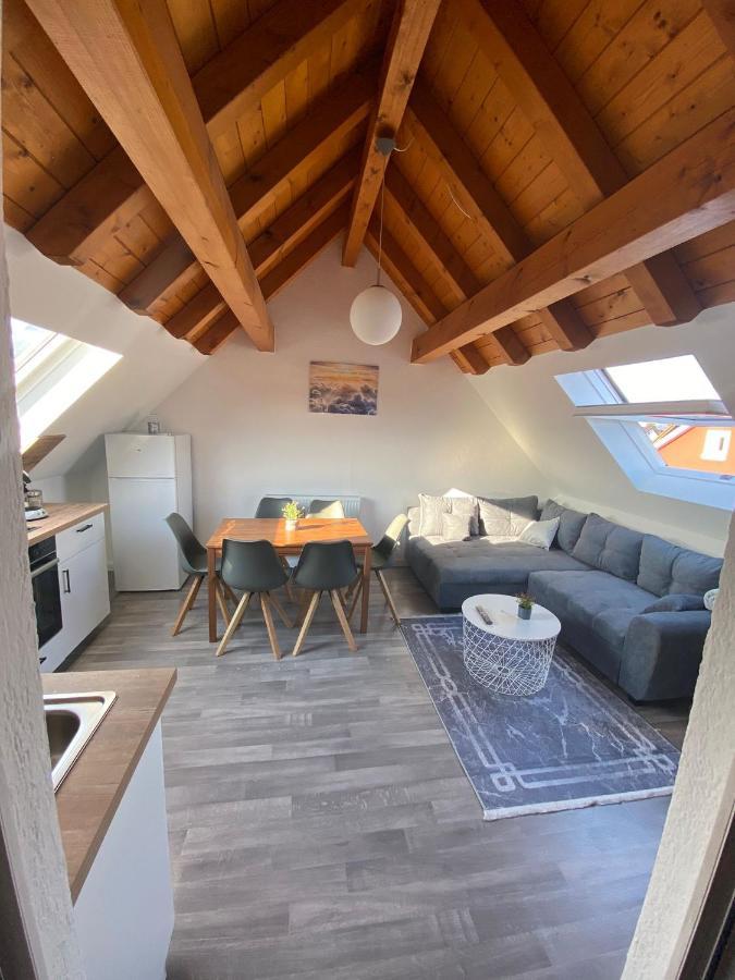 Sky Apartments Руст Екстериор снимка