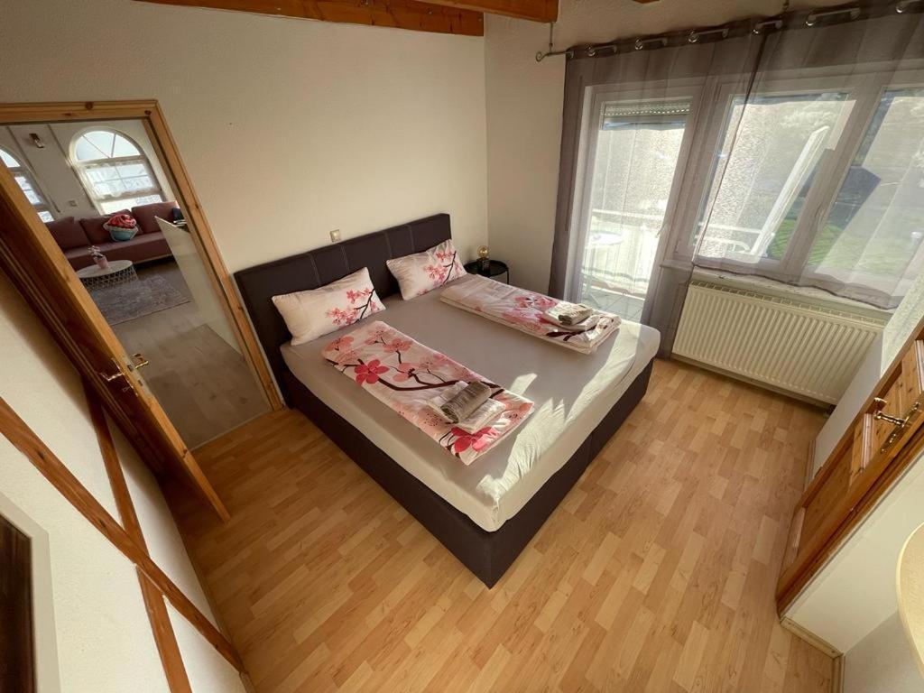 Sky Apartments Руст Екстериор снимка